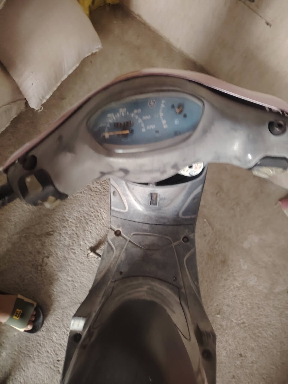 سلام عليكم دراجه ماكس منغولي دراجه بلاد ما فتوحه وحلوه لبيع 400 وبيه مجال ***********
