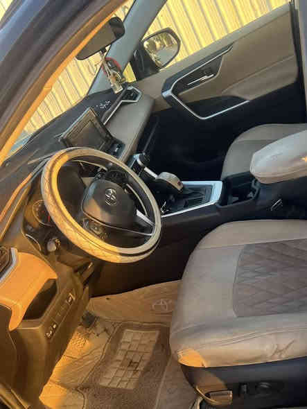 السلام عليكم 
تيوتا رف فور موديل 19 
مواصفات xle فول 
ماشيه 80 الف ميل 
فتحه سقف 
وارد أمريكي حادثها خلفي 
صور الحادث موجوده بالمنشور 

مكان السياره بغداد 
السعر 205 وبيها مجال بسيط للمشتري 
***********
