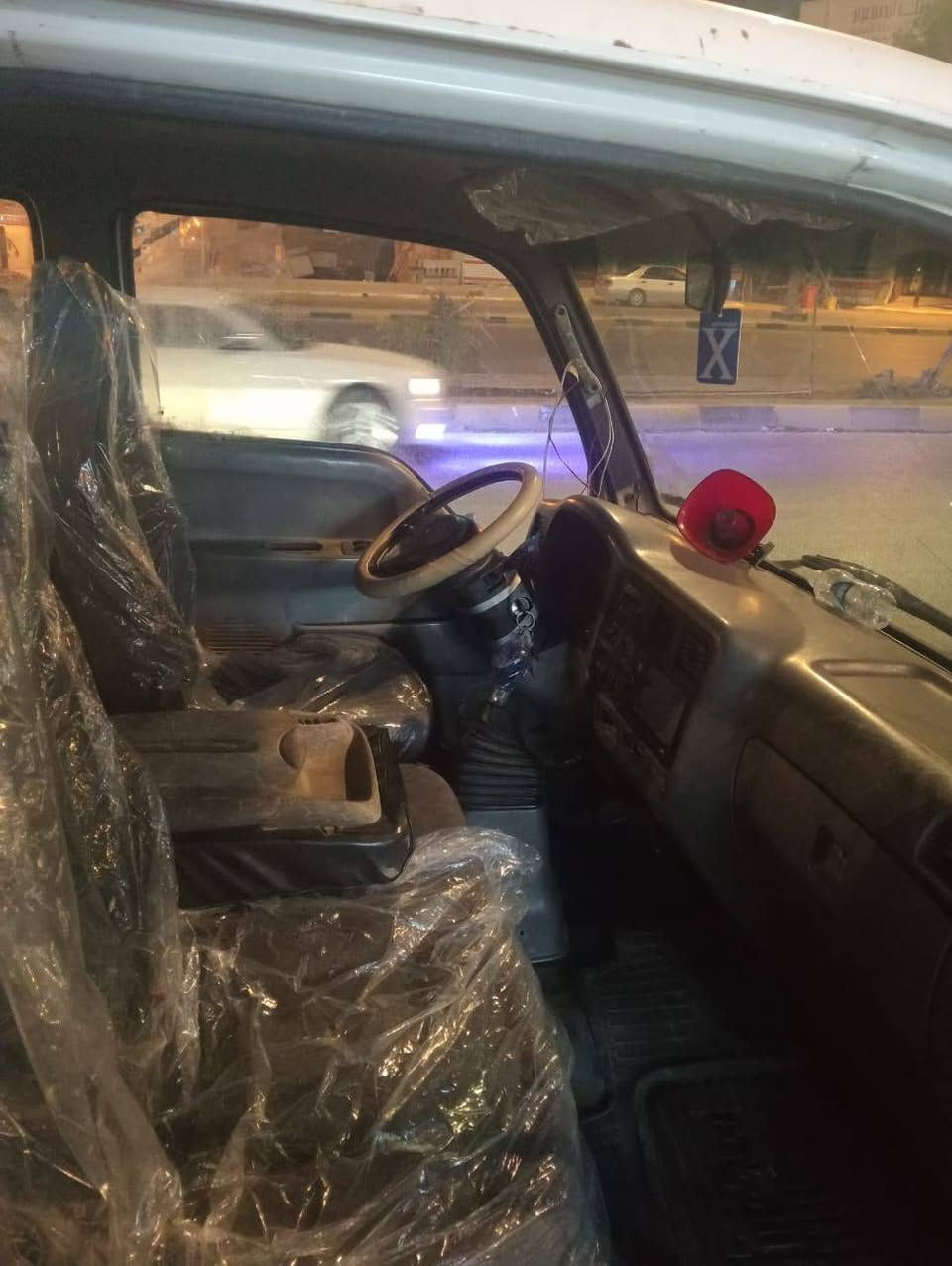 كيا فنتيرة كفالة عامة شاصي وكير ومكينة كهربائيات كلهة شغالة ضفيرة جديدة حدادية حلوة رقم شاصي واضح رقم واسط منضومة تبريد كاملة بس قايش سيارة جاهزة تخم تاير جديد  السعر ( 50) مكاني النجف اتصال ( ***********)
