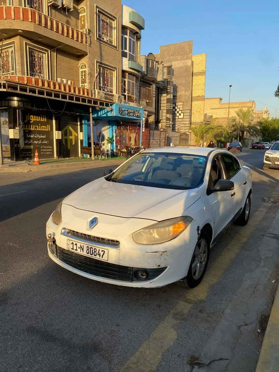 رينوفلونس مديل 12بسمي تحويل ثاني يوم سياره بيه صبغ باب خلفي مابيه اي ضربه تبريد الراديتر مزروف محرك كير صدر امامي خلفي كله مكفول مكاني بغداد شارع فلسطين سعر 54بيه مجال شي بصيط ***********
