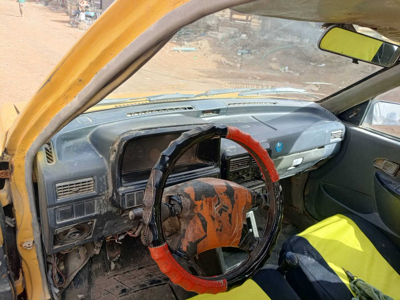 سايبه 2010 رقم بغداد مكينه برايت حداديه تخم تاير مسؤول لك على راعيها السياره بالديوانيه ***********
