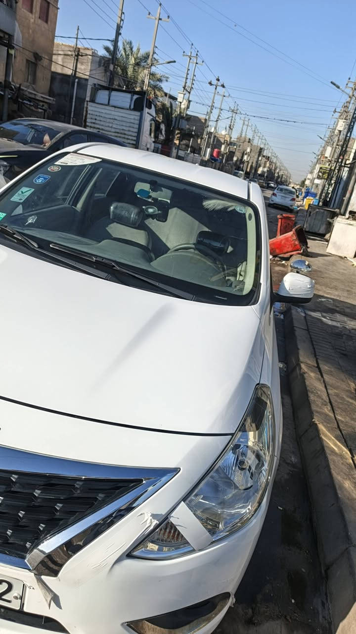 نيسان سني هندي ٢٤ ماشيه ٣٥ الف كفايه عامه مكان السياره حي العباس السعر١٢٢ بيه مجال قليل   ***********
