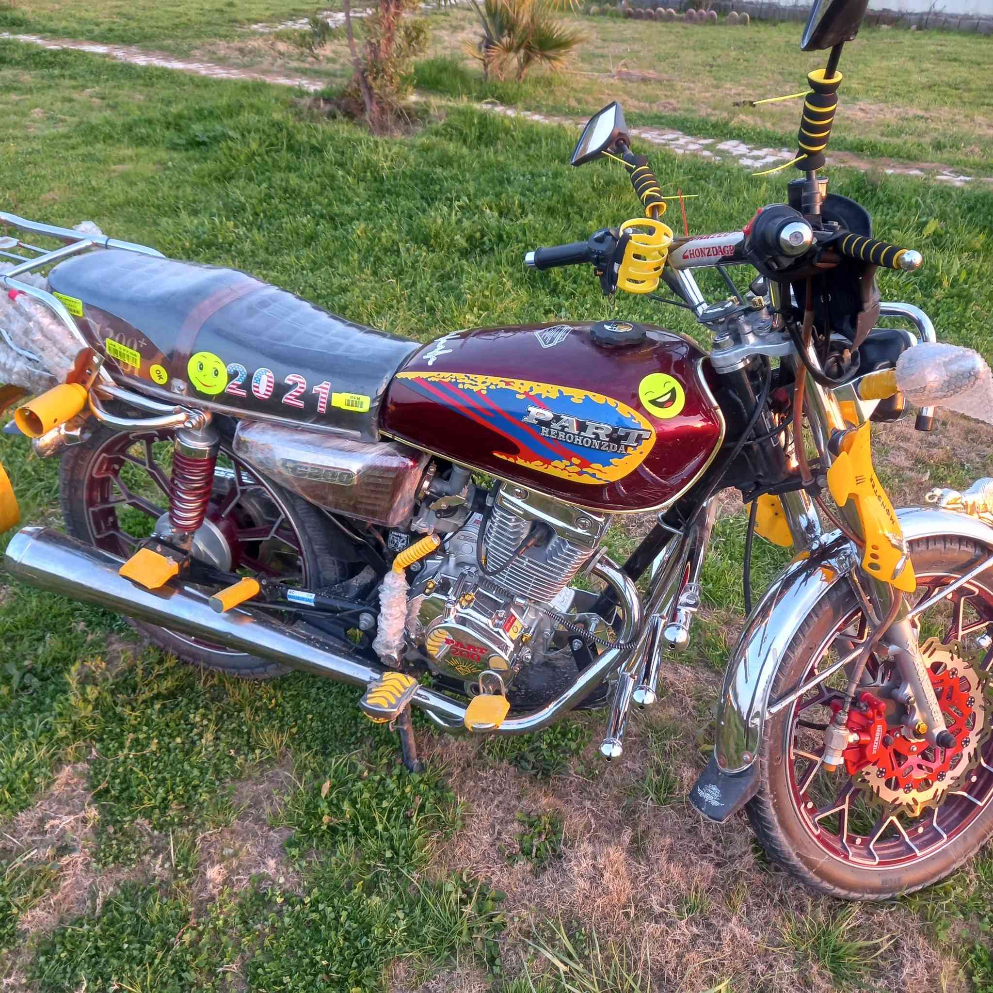 سلام عليكم
موطور بارت24

محرك 200

امراوس بغفاز كاوير
السعر 700


**إذا كنت صاحب هذا الإعلان وتريد حذفه لأي سبب، رجاءا أرسل رسالة إلى الدعم الفني**