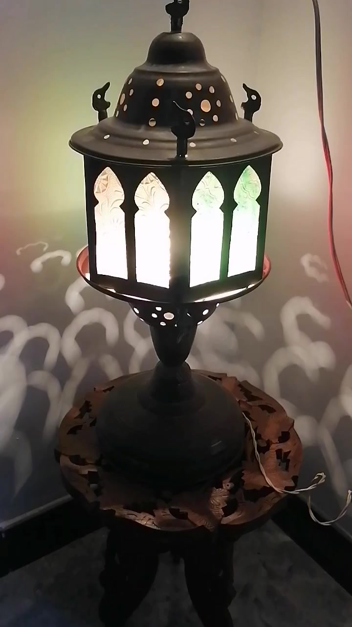 فانوس صفر بل كامل شغل قديم
نضيف جداً السعر ٨٥ ألف


**إذا كنت صاحب هذا الإعلان وتريد حذفه لأي سبب، رجاءا أرسل رسالة إلى الدعم الفني**