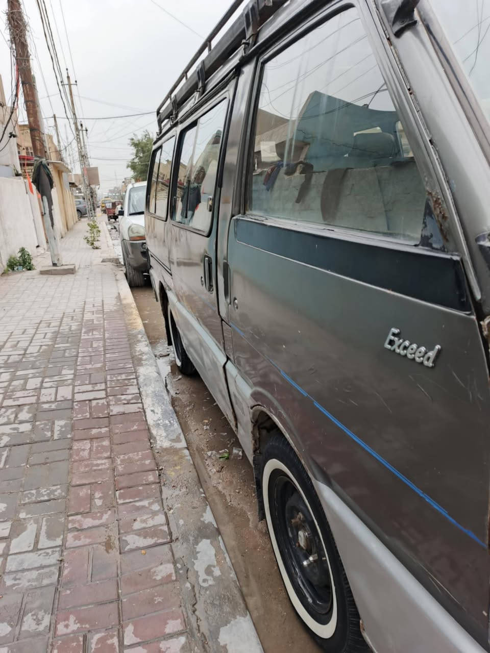 🚗 للبيع – كيا بستة موديل 1992 🚗
📍 رقم واسط
📌 العنوان: بغداد – الدورة
⚙️ كير عادي
🔧 الكسن مكفول
🔌 الكهرباء مكفولة
🔋 تيارات جديدة
🛠️ المحرك بي بخار وما بي تتقيص
📄 السيارة وصل وبحث
⚠️ عليها غرامات مرورية 500 ألف (مصفّرة)
📅 ملاحظة: السنوية نافذة من 2018
💰 السعر: 35 وبيه مجال
📞 الاتصال: ***********
📲 الرقم بيه واتساب
🚫 غير متواجد على فيسبوك
