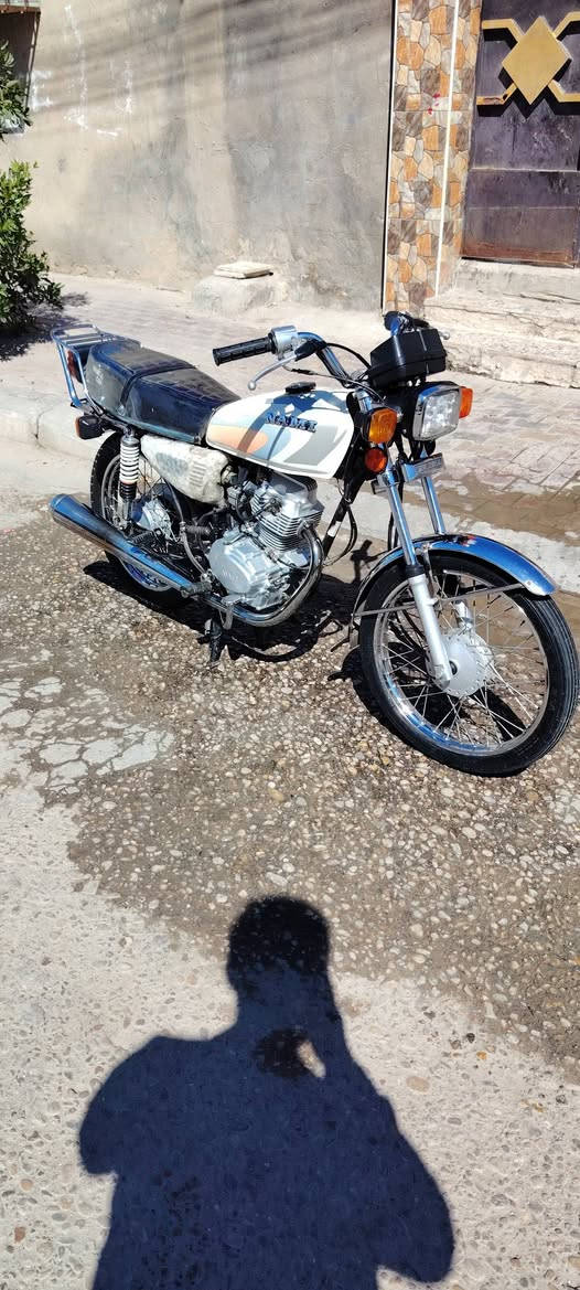 دراجه ايراني نامي سبع اوراق موديل 23 للبيع السعر خاص ***********
