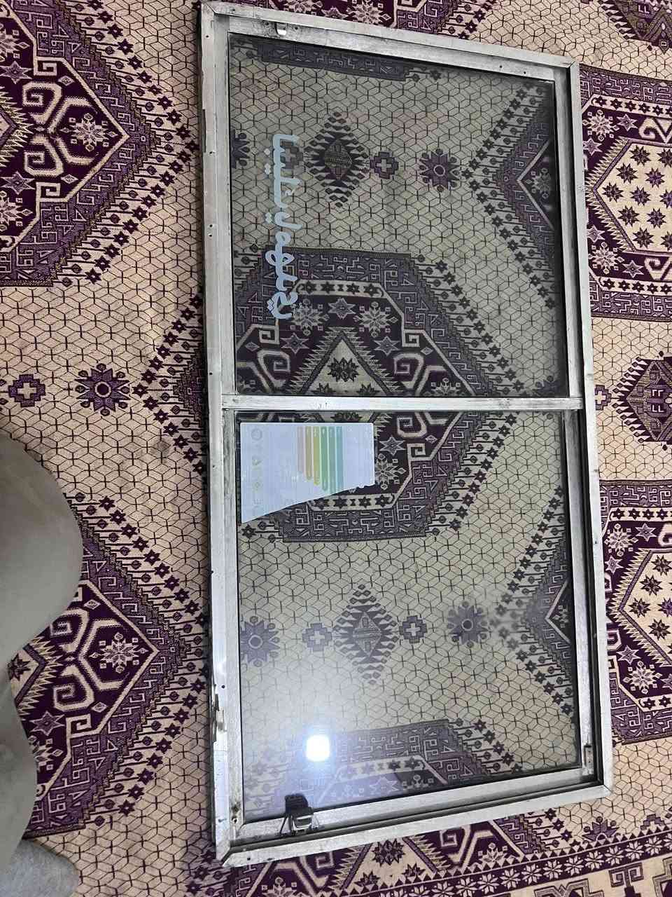 سلام عليكم غراض ستوته للبيع تريد شلع تريد كلمن وسعره مكاني نجف حي النصر هاذا رقمي اليحب يتصل ***********
