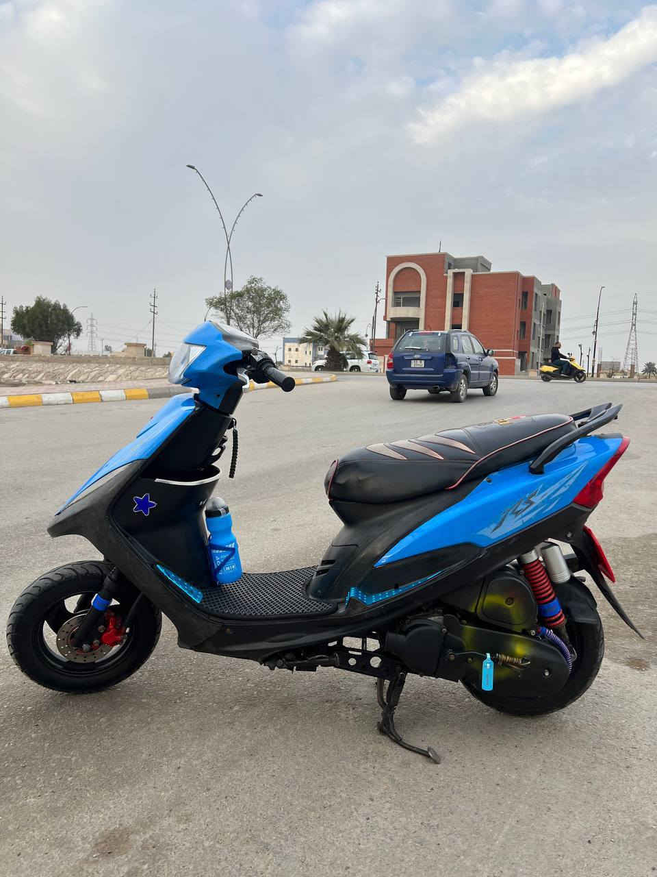 السلام عليكم دراجة ماكس عدله 49 بلاد جيب مصلح كهربائية كله شغاله سلف هندر شلعه معدل الدراجه مناقصه شي الاستفسار اتصل ع هاذ رقم *********** الخاص مغلق المو شراي لا يتعبني
