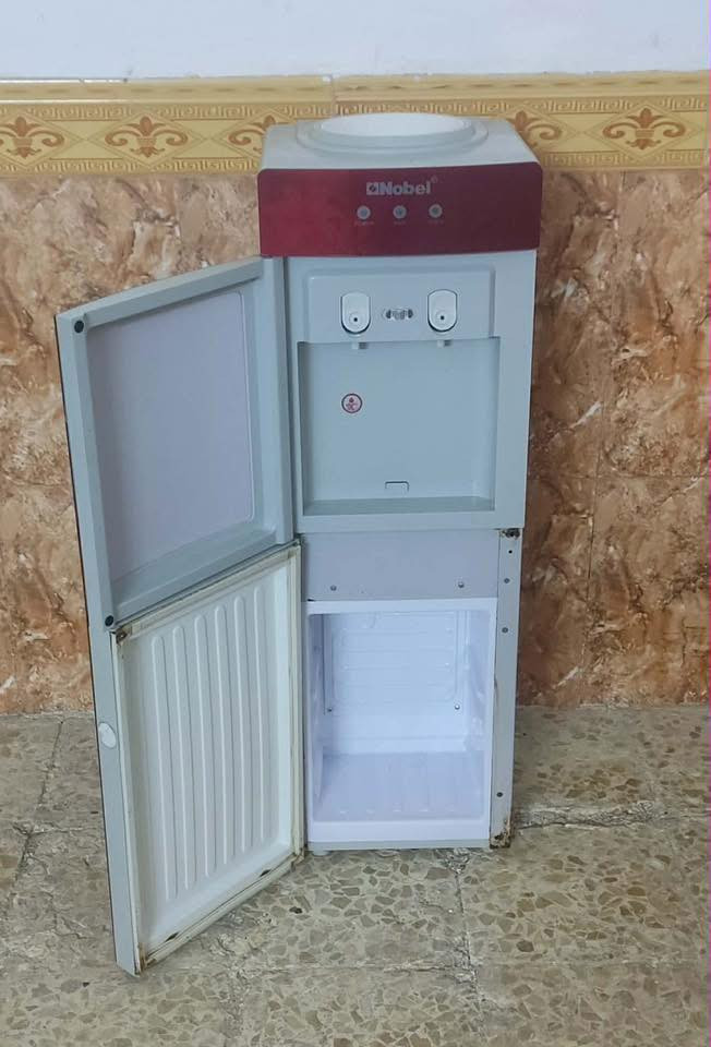 براد مي حار وبارد مكانه نجف للبيع الشراي يجي خاص


**إذا كنت صاحب هذا الإعلان وتريد حذفه لأي سبب، رجاءا أرسل رسالة إلى الدعم الفني**