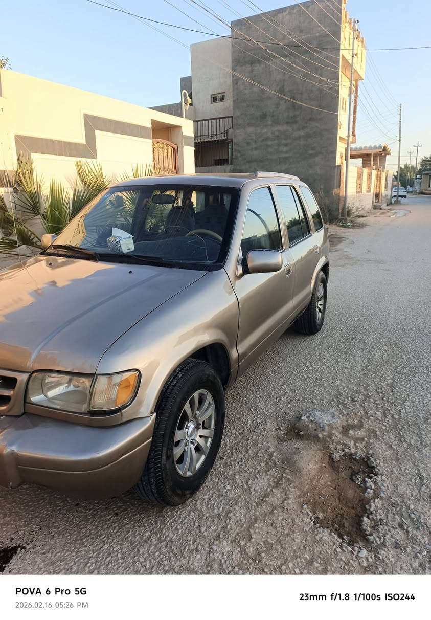 السلام عليكم
من رخصة الادمن المحترم 
كيا سبورتج 2001 رقم بغداد إنكليزي باسمي صبغ عام للجماليه مكينة كير صدر تخم تاير السيارة جاهزة من كافه النواحي السعر 50 و بيها مجال  للاستفسار على هاذ الرقم ***********
