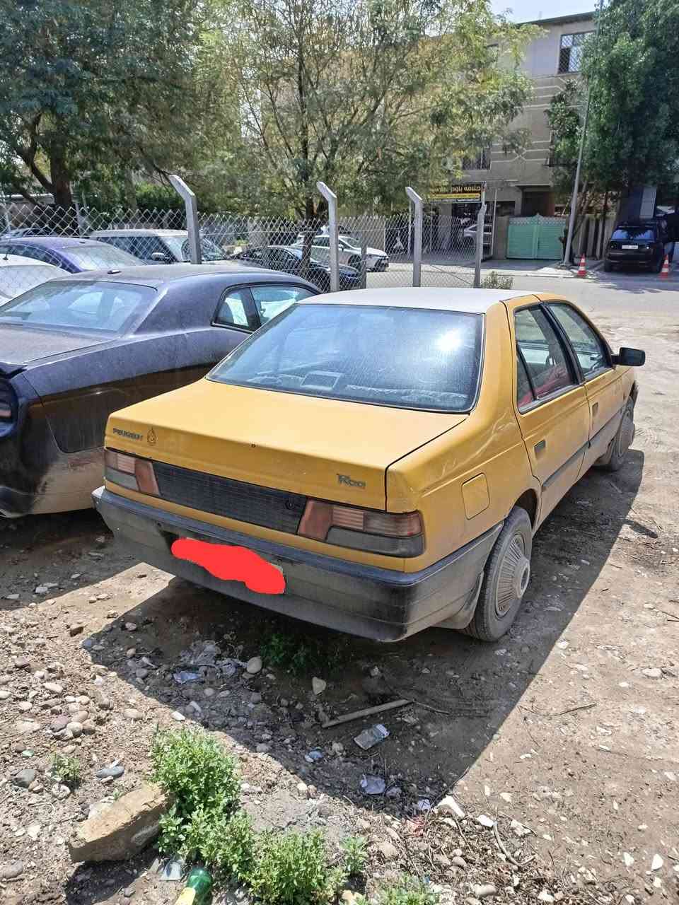 سلام عليكم ورحمه الله وبركاته بيجو روه موديل 9رقم بغداد سياره جاهزه كهربائيات شغاله  مكينه لا تنقيص هزه جديده هيه مصفره غرمات مصفره تبريد تفه شغل دوخل شاشه تخم سماعت جرجر*********** /***********السعر 28بيه مجل حك الجيه
