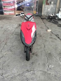 ماك للبيع 55 سعر 400 وبيها مجال اتصال الرقم 07702520234 عنواني بياع شر...