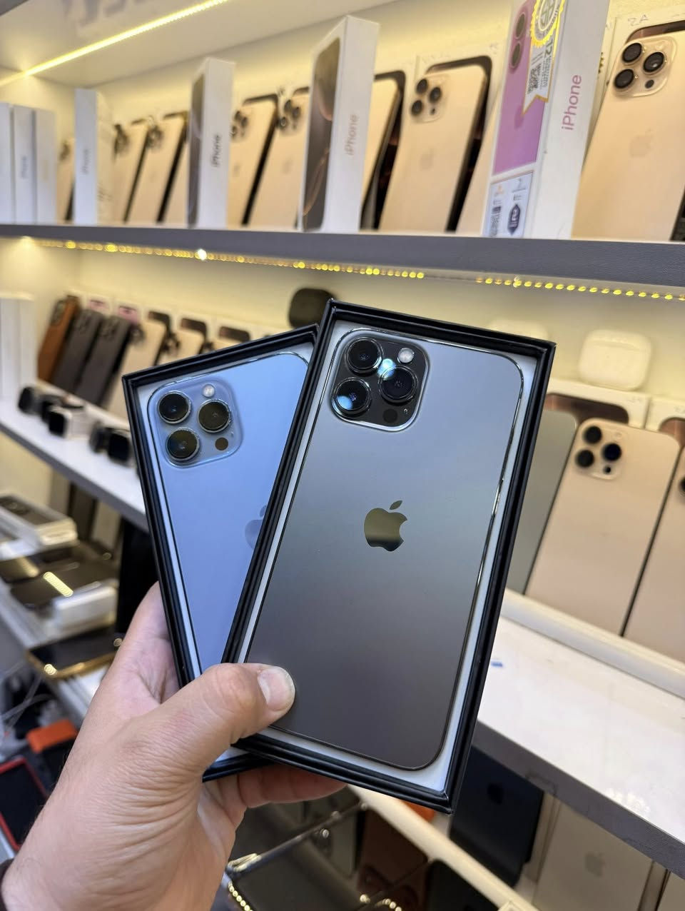 (( سنتر الرقيم للهواتف النقالة ))
ايفون 13 برو ماكس 256 
بطارية من 83ل85 مكفول وبلادي 
جميع ملحقاتة اصلية كاملة للبيع او مراوس مكاني النجف للاستفسار تفضل خاص


**إذا كنت صاحب هذا الإعلان وتريد حذفه لأي سبب، رجاءا أرسل رسالة إلى الدعم الفني**