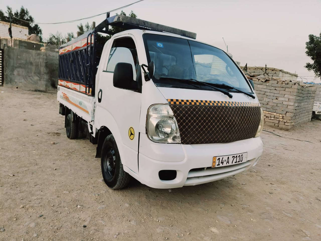 يا الله سيارة للبيع كيه رقم بصره نكليزي تحويل مباشر 
سنويه مجدده لل 2031 مشروع وطني سعر 66 ورقه 
مكينة 2700 مكينة وكير واكسن مكفولات شرط 
عنوان ناصريه *********** موديل 2006
