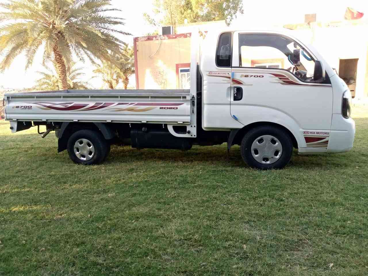 للبيع كيا بنگو موديل 2016رقم واسط نثيه 2700 مفتوح  مكفوله كفاله  عامه على وضع الشركه  كير اكسن شاصي شرط مكفوله من الضربه والصبغ سياره شرط السونار، سياره صدر جديد تبريد شغال ثلج  السياره نضيفه بمعنى الكلمه سنويه مجدده لل28
للاستفسار اتصل ***********
