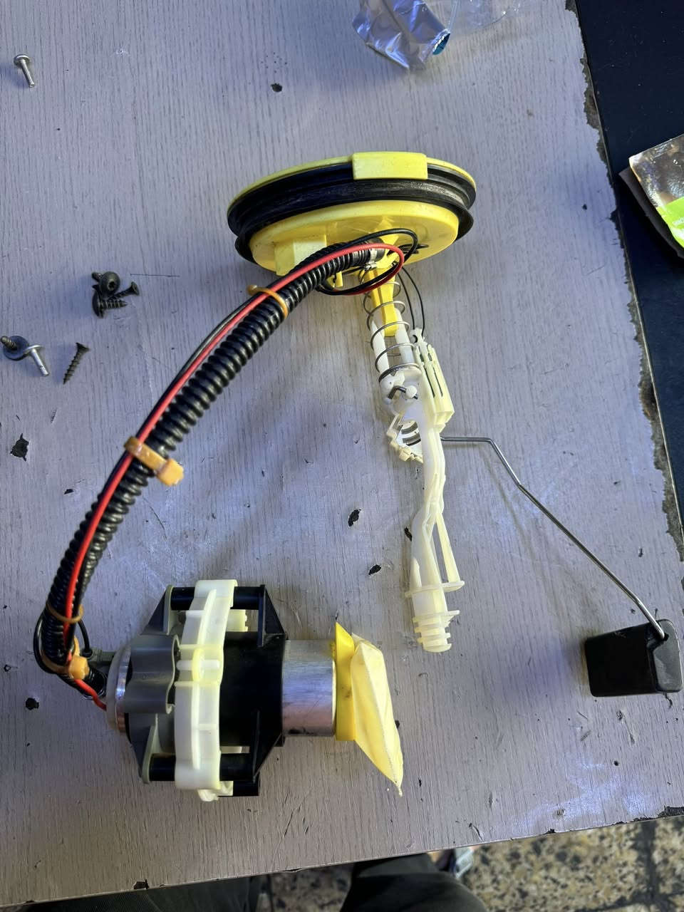 فيت بم صقر جديد مشام الهوة
شرط الشغل كامل
سعره 125 الف


**إذا كنت صاحب هذا الإعلان وتريد حذفه لأي سبب، رجاءا أرسل رسالة إلى الدعم الفني**