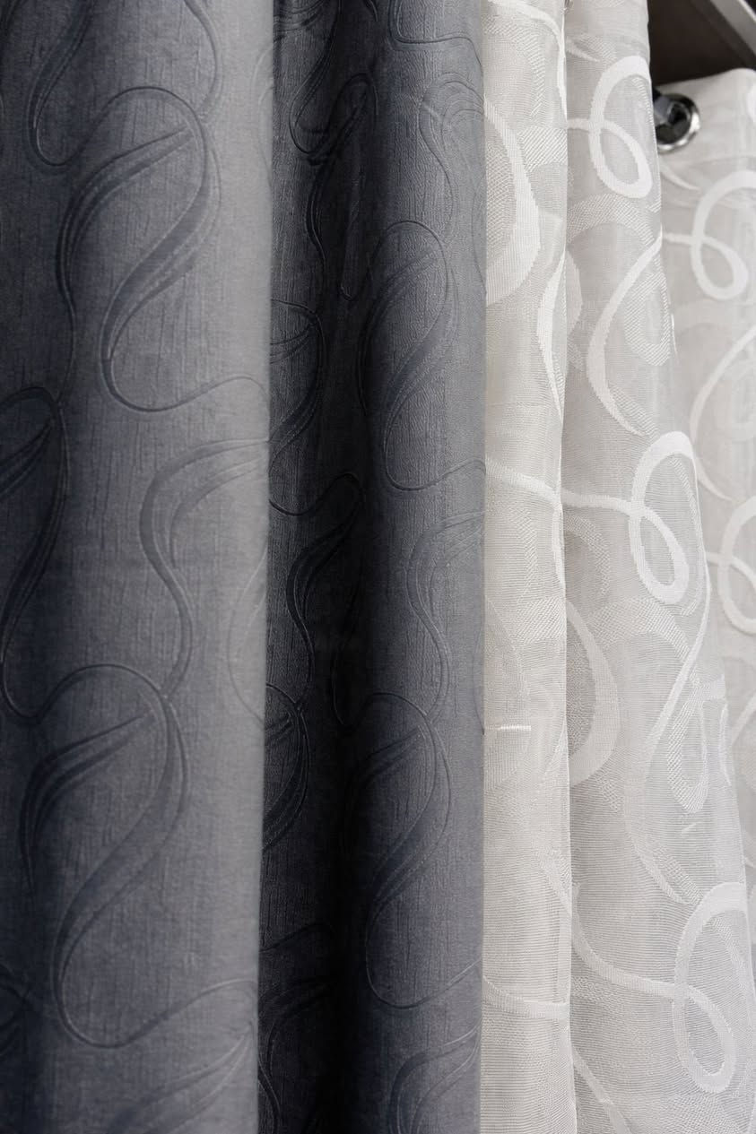 آللهم صل على محمد وآل محمد 

ماركة الفائق 

موديل حديث من الستائر متكون من 3 قطع خامه شامو ثقيله وكوالتي عالي 
ثلاث قطع داخل الحقيبه

ارتفاع 3 م وعرض 4.5 م الستائر حلقات 
متوفر جميع الالوان 

للحجز و الأستفسار مراسلة الصفحة أو واتساب على الرقم 

***********

العنوان / الديوانية _ قضاء عفك_ شارع المحيط مقابل مجمع محمد الصباغ داخل الفرع 

يوجد خدمة توصيل داخل قضاء عفك و لجميع المحافظات
