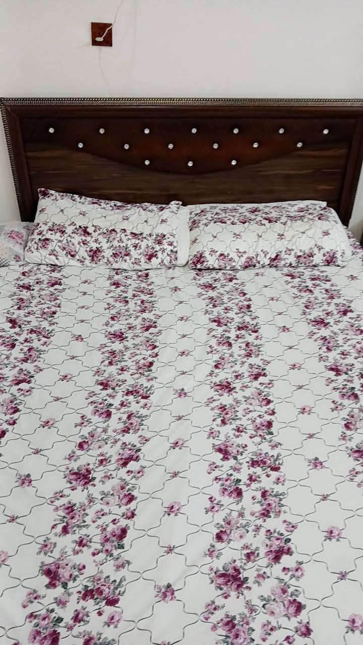 غرفة نوم للبيع ٦ قطع


**إذا كنت صاحب هذا الإعلان وتريد حذفه لأي سبب، رجاءا أرسل رسالة إلى الدعم الفني**