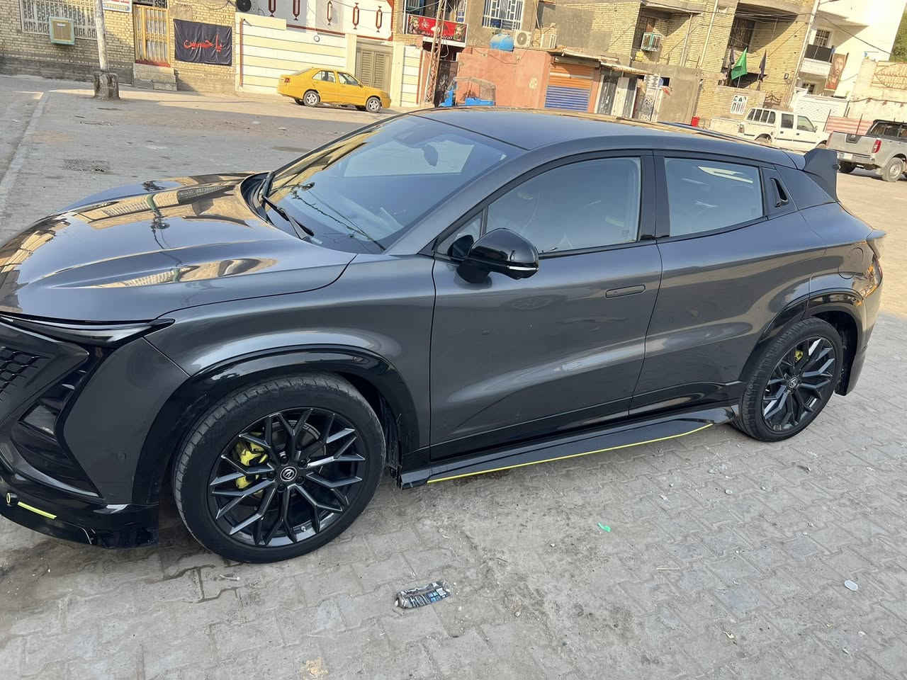 شانجان يوني تي 2024
ماشية ٥٨ الف
السيارة مكفولة كفالة عامة👍
شخط مابيها 
مواصفاتها معروفة 
سعرها ٢٩ مليون💰
مكانها مدينة الصدر
***********
