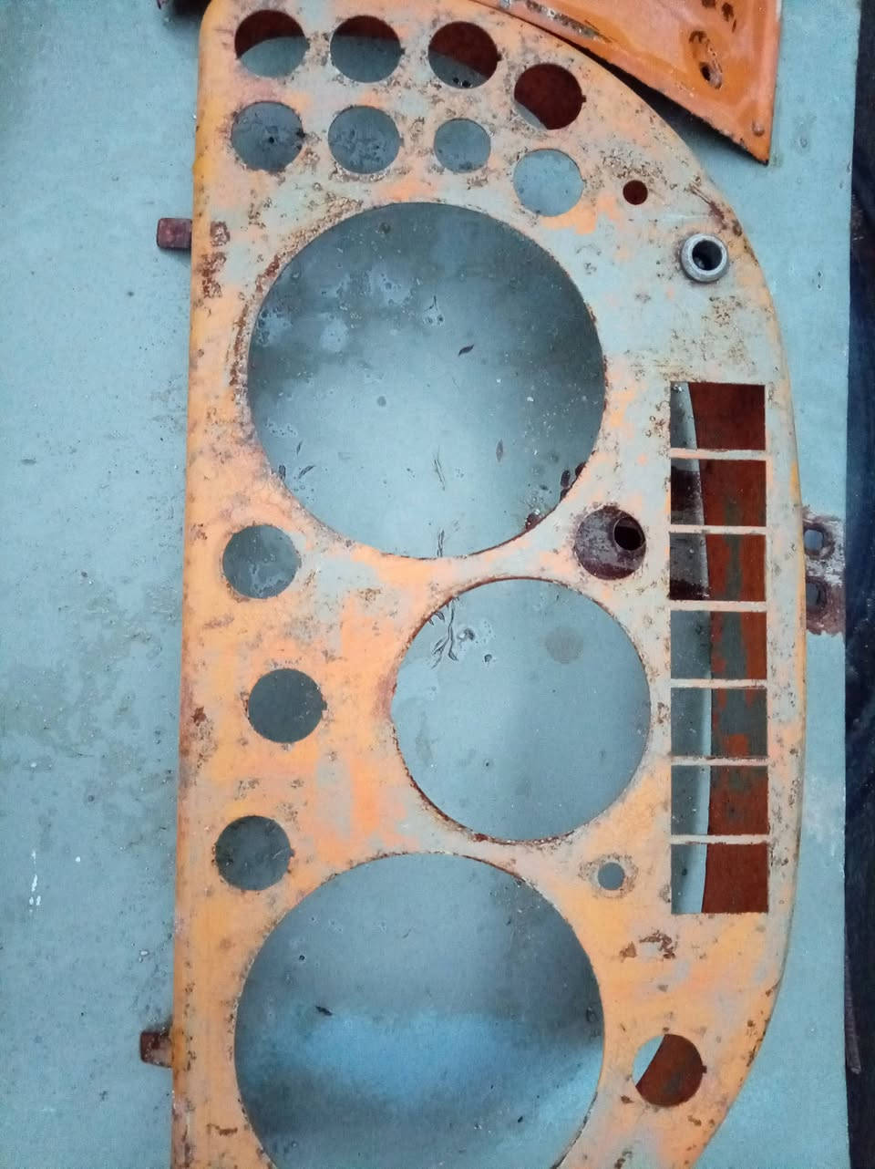 لبيع *********** شلعه
