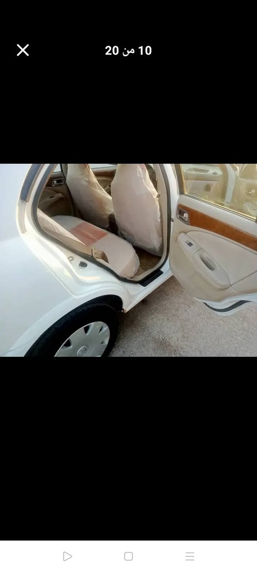 نيسان صني تفاحه 2006 رقم قادسيه دولي بسمي بيهه دحجه بسيطه بخشم الجاملغ الكدام جهه العبري ومصلحه بارد وبيهه جوه اليده مال السايق دحجه شبر ستوته رجعت عليهه وهي واكفه .كير محرك تبريد تخم تاير باتري جديد للبيع أو مراوس  ب90 وبيهه مجال بسيط المكان نجف  التواصل خاص او واتساب ***********
