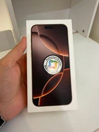 آيفون 16 برو ماكس • ٢٥٦ • بطارية ٩٠