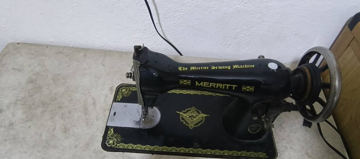 كاونتر تسكام 3 متر  جديد اي ضرر مابي مع مكينه خياطه فراشه ياباني 
الاستفسار الاتصال على الرقم 

‏‪***********‬‏
مكلف بالنشر حلة, بابل
