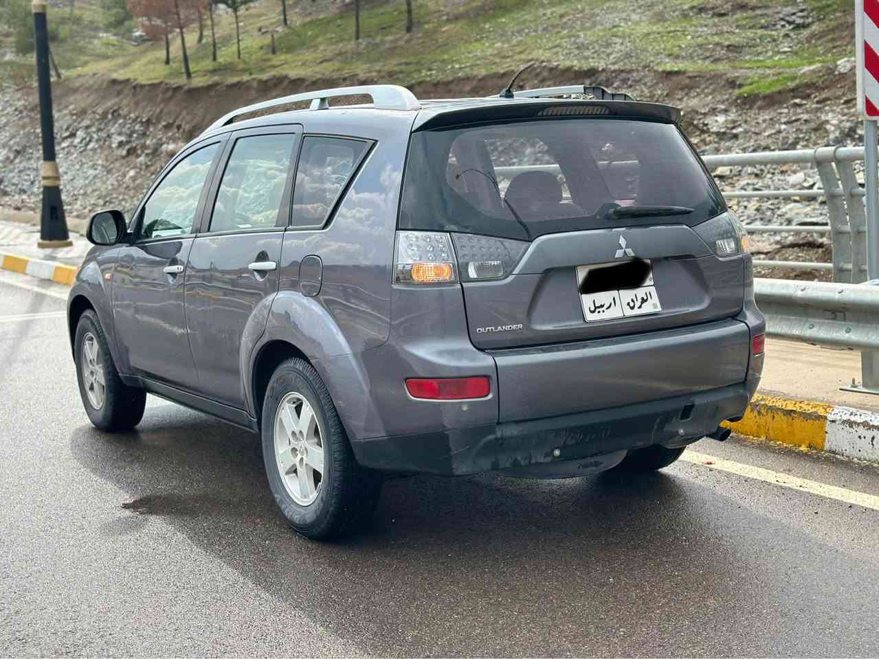 2008 فوول مواصفات كير ئوتوماتيك و عادى Outlander
نه حديد سورعه سلايت abs به صمه و ده رگا به صمه سيلايت حاسه ي دواوه ده بل اكسل 
بي سبغ و بي ليدران ته نيا 230هه زار رؤشتوه گيرو مكينه به شرط نه كراوه ته وه بي مصروف چوار تايه جديد له ژيره سنوي به سه رچوه سي جوار شويني ساردي هه يه شوين شقلاوه ژ م فايبرو اتس اب ***********
*********** شقلاوة, أربيل
