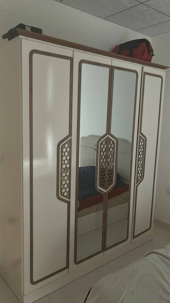 غرفة نفر ونص
3قطع نظيفه حيل 

سعرها 350


**إذا كنت صاحب هذا الإعلان وتريد حذفه لأي سبب، رجاءا أرسل رسالة إلى الدعم الفني**