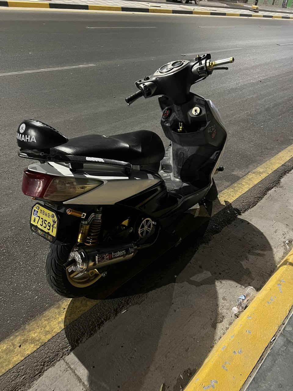 السلام عليكم
سكنز فحل للبيع 

مكينه بلادي بس تزويد خارجي 

1_صدر رياضيGGMS

2_دبلات خلفيه رياضي 

3_صالنصه ستيل 

4_بيها شيال مكينه مختلف

5_يدات بريك

6_ عضمه سكليتر ncy 

7_فلاوينRPM

8_هاوزن رياضي 

9_تجوه 

10_جاملغ كاربون فايبر 

11_كلجات رياضي مختلفات 

12_قبق هندر رياضي 

بعد بيها هواي غراض مذكرته 

مكاني بغداد بلديات 

تفاصيل اكثر خاص او اتصل ***********
