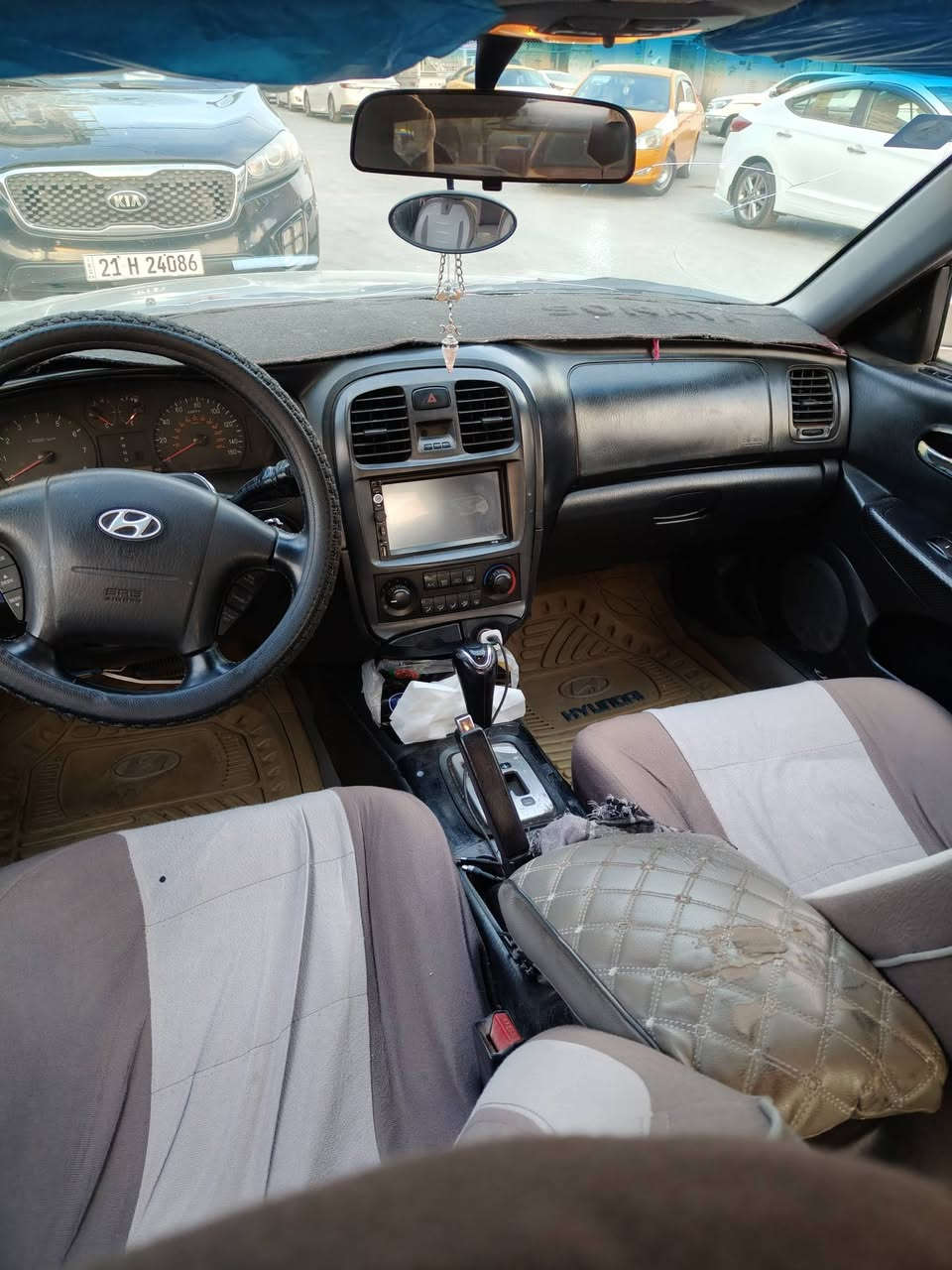 سوناتا وفود وارد امريكي سياره جديد جاهزة مابيها نقص مكينه 6 سلندر 2700 تخم تاير صدر جديد تبريد تدفئه كله شغال ضربتهه جاملغ الايمن باتري جديد فتحه وتحكم موديل 2005 السعر راسلني خاص


**إذا كنت صاحب هذا الإعلان وتريد حذفه لأي سبب، رجاءا أرسل رسالة إلى الدعم الفني**