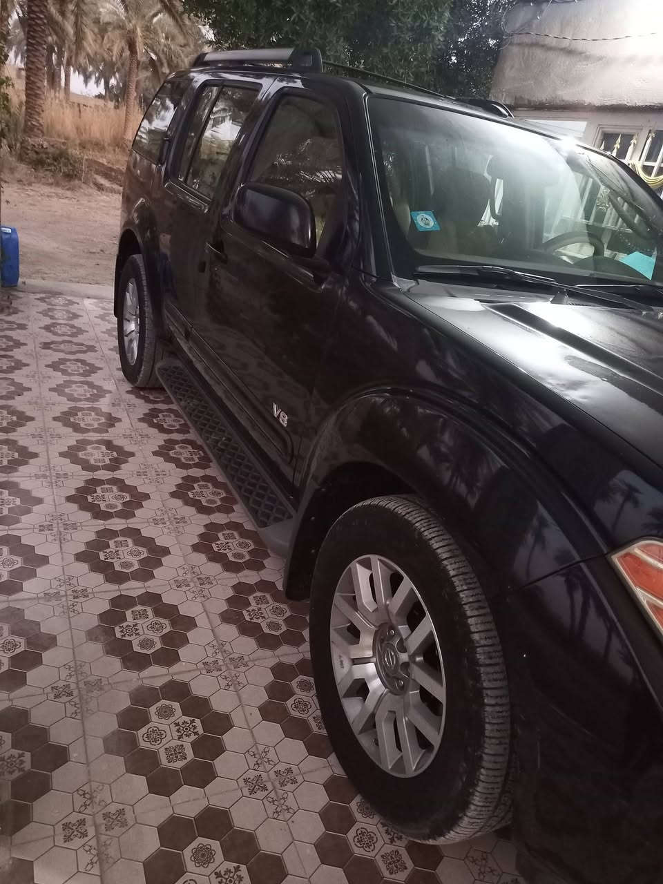 نيسان باثفندر موديل 2008
وارد امريكي كلين تايتل محرك 8سلندر مامفتوح على وضع الشركه سياره خير من الله مكان السياره بابل 
السعر 120 وبيها مجال 
رقم الهاتف ***********
