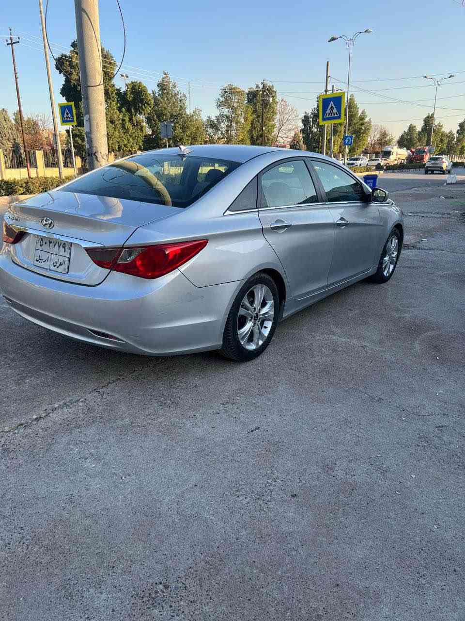 سوناتا 2013
5 پارچه سبوغه  بي ناو گرتن 
مكينه 2.4 GDI
4$ چوار وه ره قه غرامه ي له سه ره 
سعر 105$ و مجال 

سوناتا 2013 
مصبوغه 5قطعه بدون دواخل
كير و محرك بشرط
حجم المحرك 2.4
تبريد و تدفئه بشرط
سعر 105$ و مجال
رقم موبايل *********** أربيل, العراق
