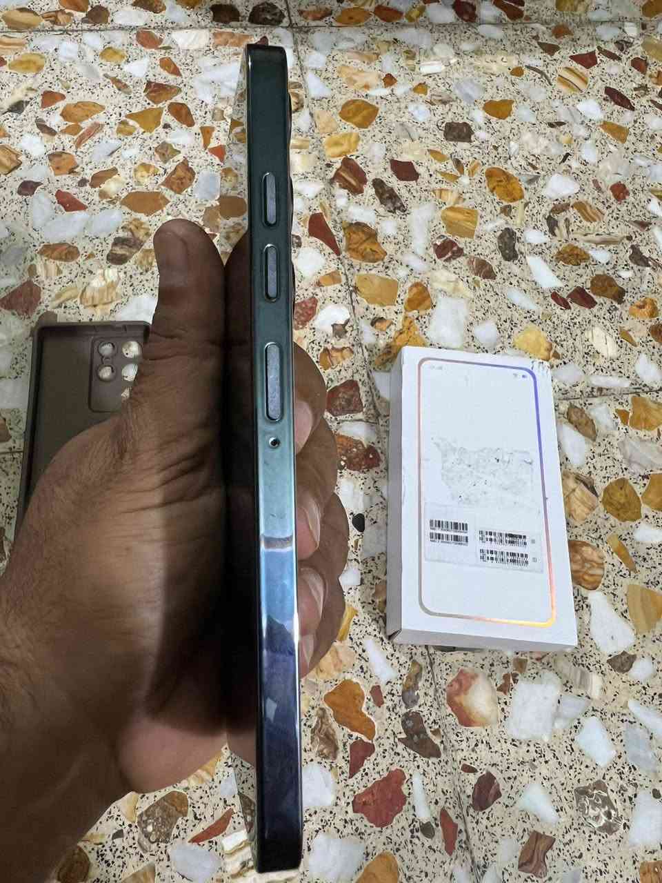 موبايل اس ٢٥ التره كوبي مواصلي خليها ابالك جهاز جديد طك فلين خط ماحاطين بي  كامل ملحقاته  لون مميز كشخه الجهاز الجديد مالته ١٣٠ رايده ١٠٠ رقم موبايل ***********
