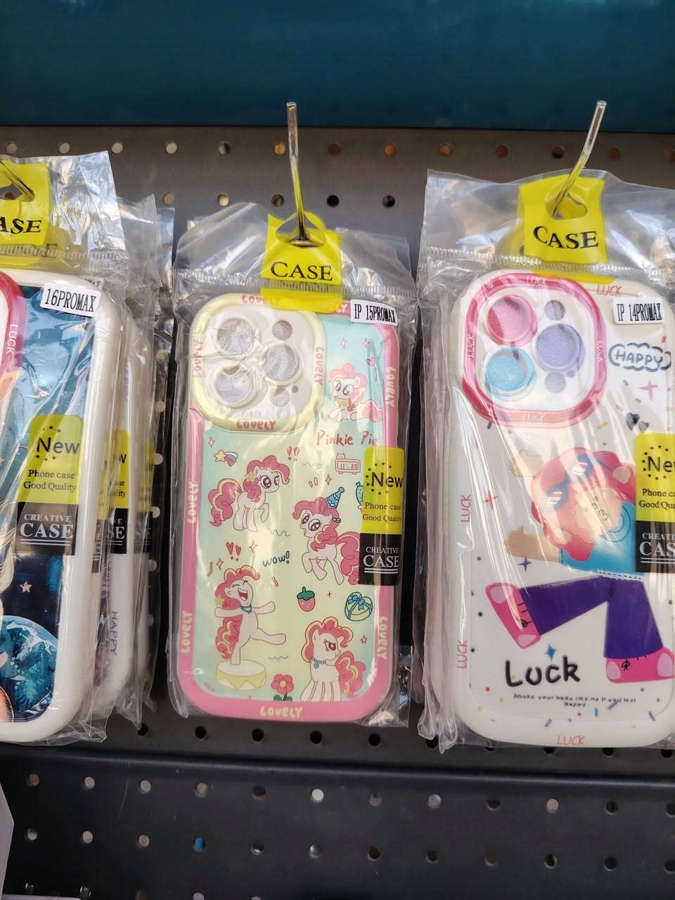 شباب كفر ايفون  نسائي من 17لل 11 متوفر  100 قطع للبيع شراي تعال واتساب *********** مكاني الانبار رمادي خالديه
