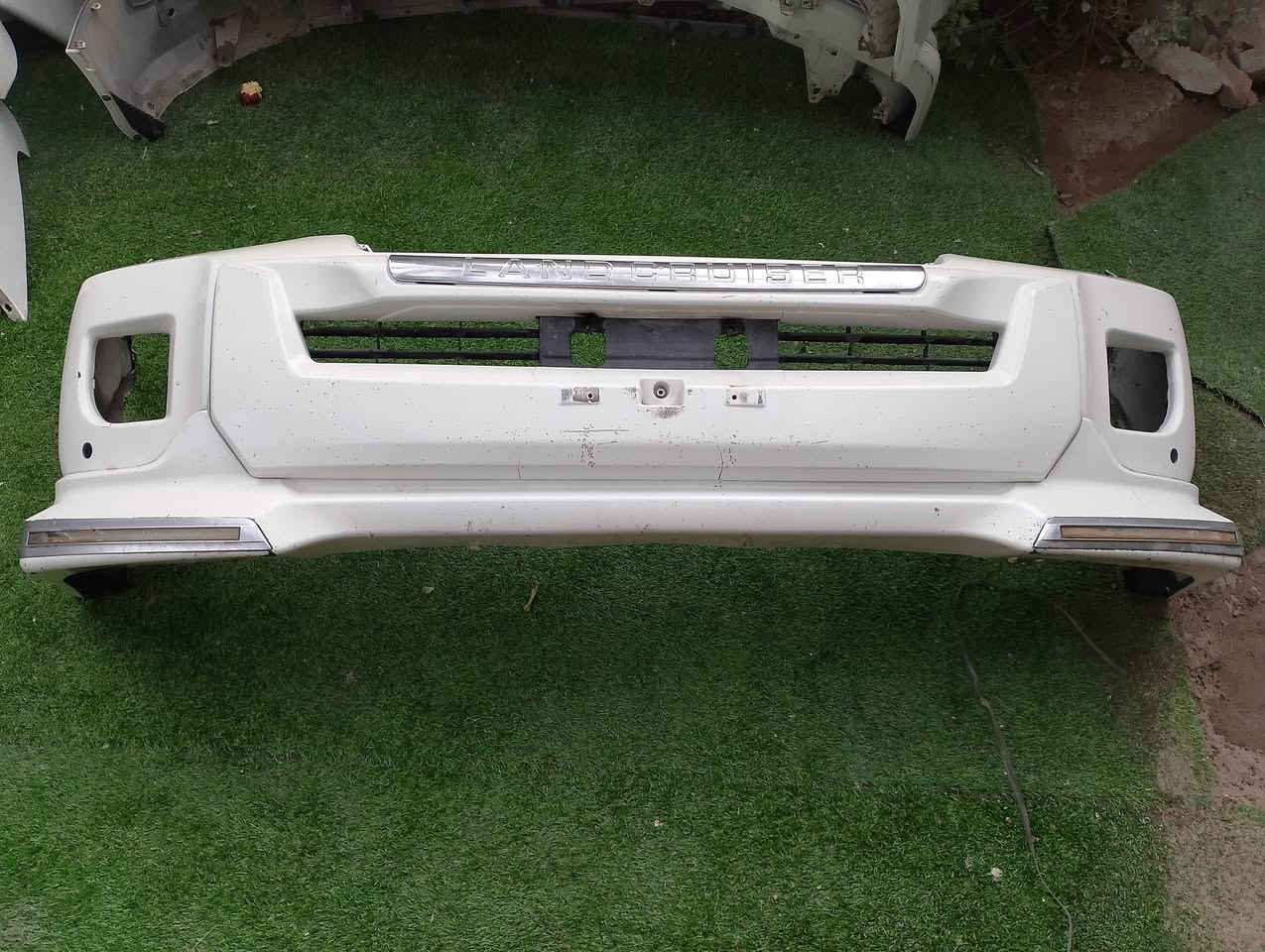 سلام عليكم دعاميات لاندكروز من 12الى15 سعر الوحده 60الف يحتاجلهن تكحيل او صبغ مكاني بغداد ***********
