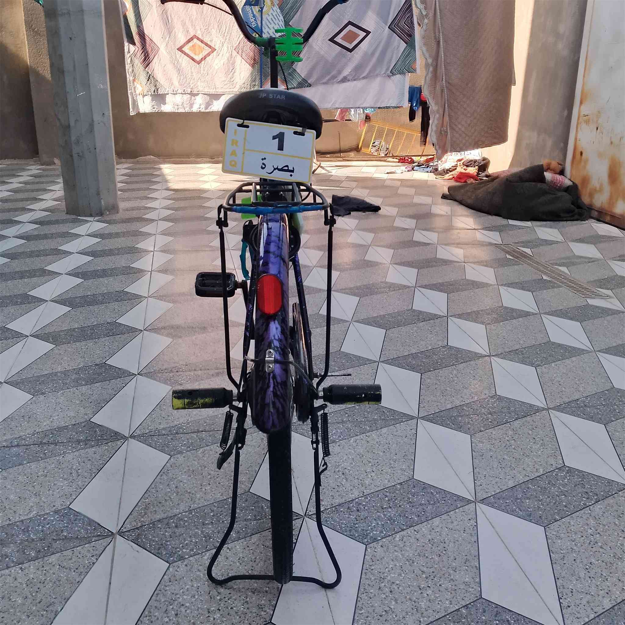 بسكل جديد مكاني البصره الزبير 
بدل  رنكات  الوراء والقد رقم الهاتف ***********
