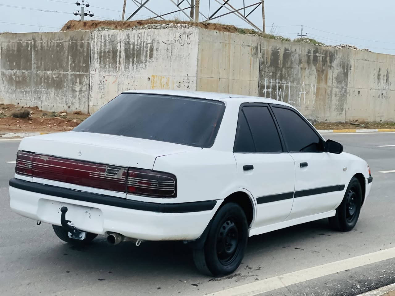 مازدە ١٩٩٠مەکینە١٦بەخ سەنەوی ڕەقەمی هەتا٢٠٣٠نوێیە هەموو گیانی بەشەرت گێڕ مەکینە تەقەوڕەقە هەمووی بەشەرت بەبێ لێدان سبوخ کرایتەوەچوار تایەو ویلی نوێی لەبنە
سعر:٣٦وەرەقە
ژم:***********
