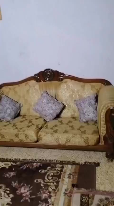 #للبيـــــــــــع #صعدو_منشور_حتئ_يصلكم_كلشي_جديد
#طخم قنفات  نضافه بالصور واضحه سعر ١٠٠ بينو مجال


**إذا كنت صاحب هذا الإعلان وتريد حذفه لأي سبب، رجاءا أرسل رسالة إلى الدعم الفني**