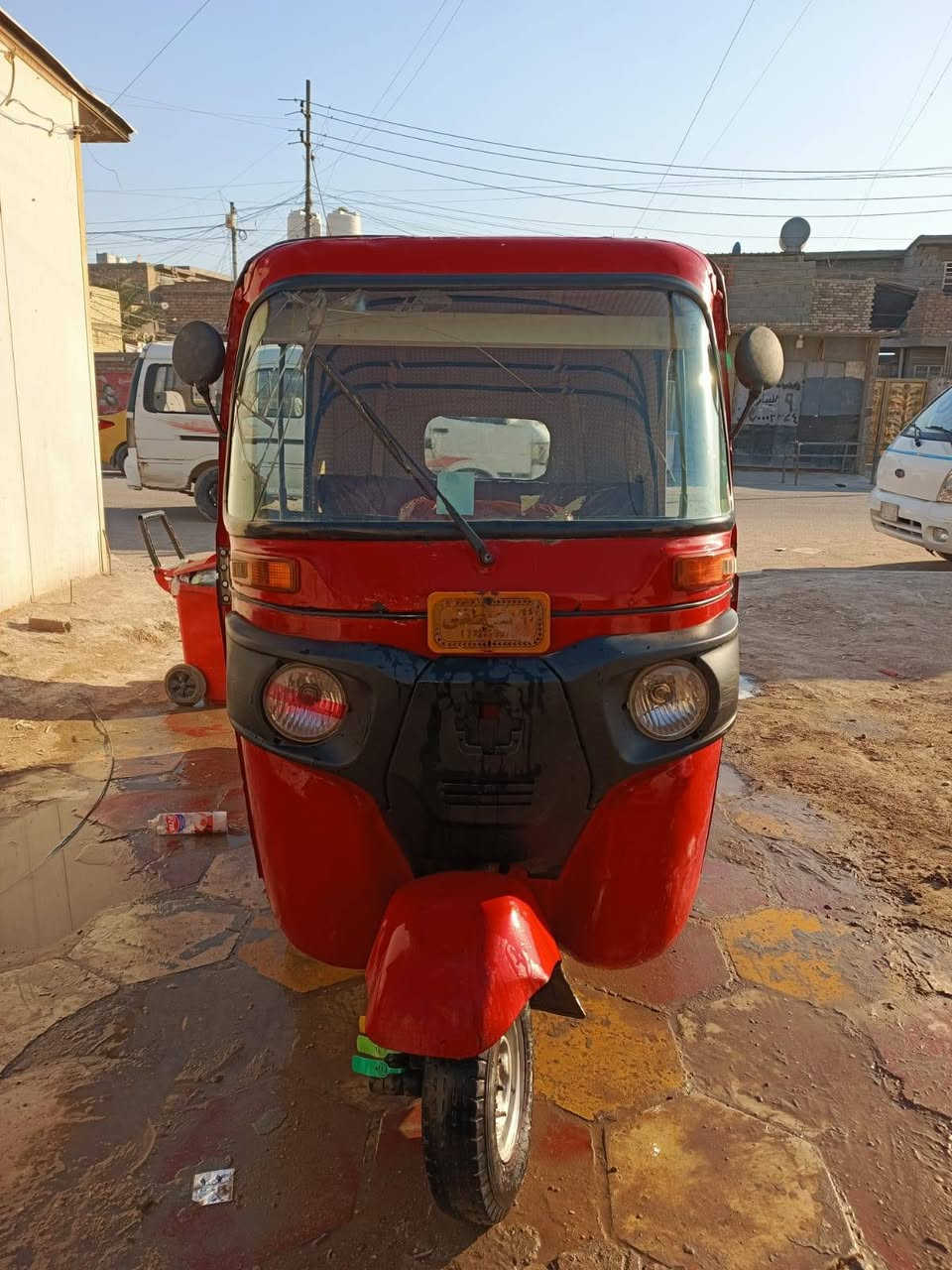 سلام عليكم اخوان تكتك للبيع  2018 مصبوغه للجماليه مكينه خير من الله جاهزه للشغل  
السعر 3600
المكان عبيدي حي الرئاسه 
*********** فقط واتساب
