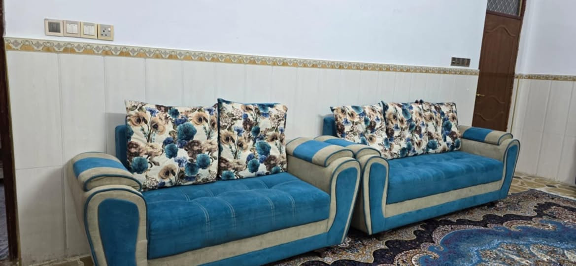 طخم قنفات نظيف 10 مقاعد قنفتين كبار وقنفة وسط وكراسي2 
العنوان القطاع السعر 500 وبيهن مجال قليل


**إذا كنت صاحب هذا الإعلان وتريد حذفه لأي سبب، رجاءا أرسل رسالة إلى الدعم الفني**