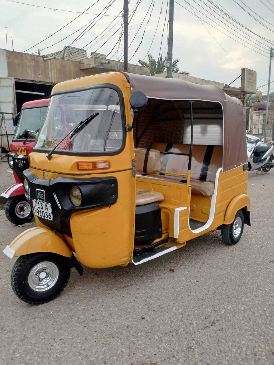 سلام عليكم تكتك للبيع موديل 20شهر 10رقم وسنويه كفاله عده طكه بلغد بارد تكتك جاهزه من  شراي اتصل***********
