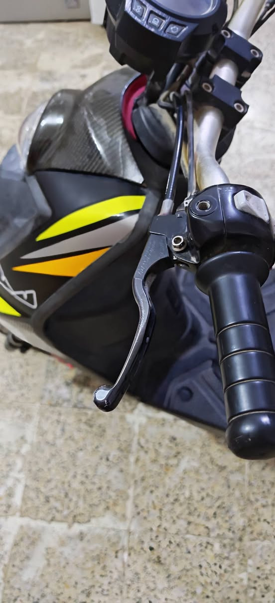 دراجه سكنس جبلي كلش نظيفه 
فقط مفتوحه مبدل ولفات
فقط مبدل ولفات
فقط مبدل ولفات

وشرط الشغل  صارلي يومين من بدلت ولفات

الشراي يتصل او واتساب ***********

مكاني ناصريه مركز 

رايدها ب 900
