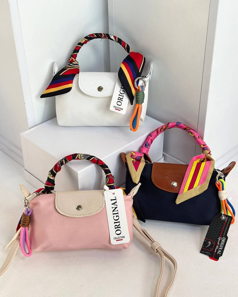 جنط نسائي 
سعر المفرد 15 آلاف دينار
سعر الدرزن 120 ألف ألف دينار
قياس 10 × 20 سم 
واتس اب :***********
واتس اب :***********
