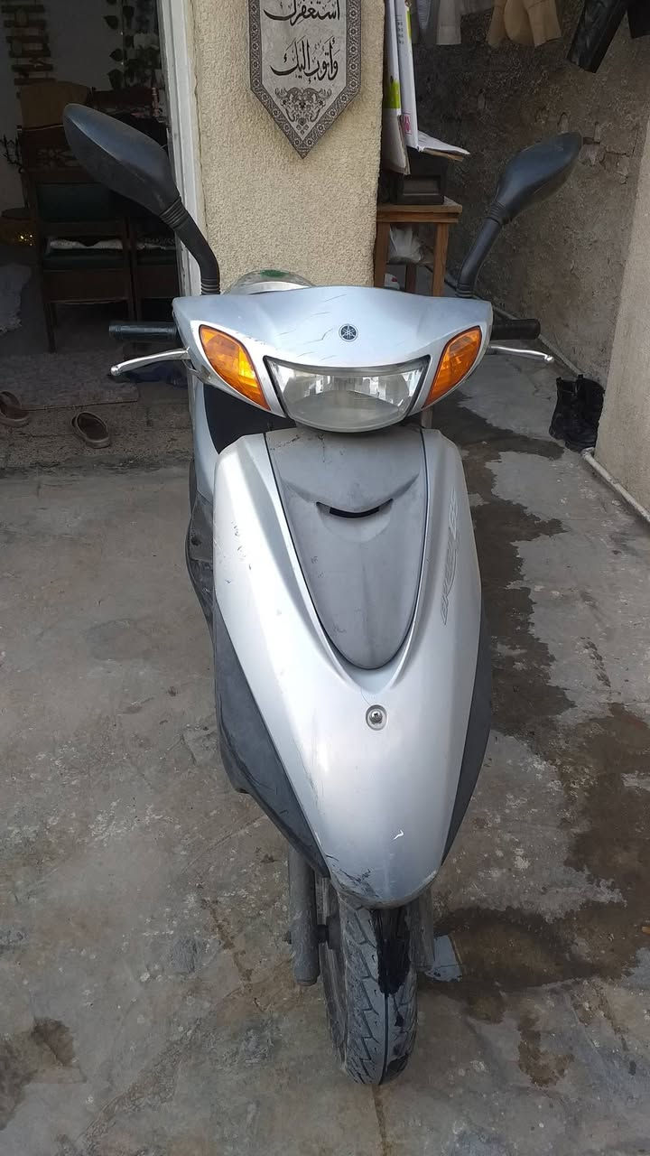 ***********
٧٠٠ الف 
بغداد قريب ساحة اللقاء
