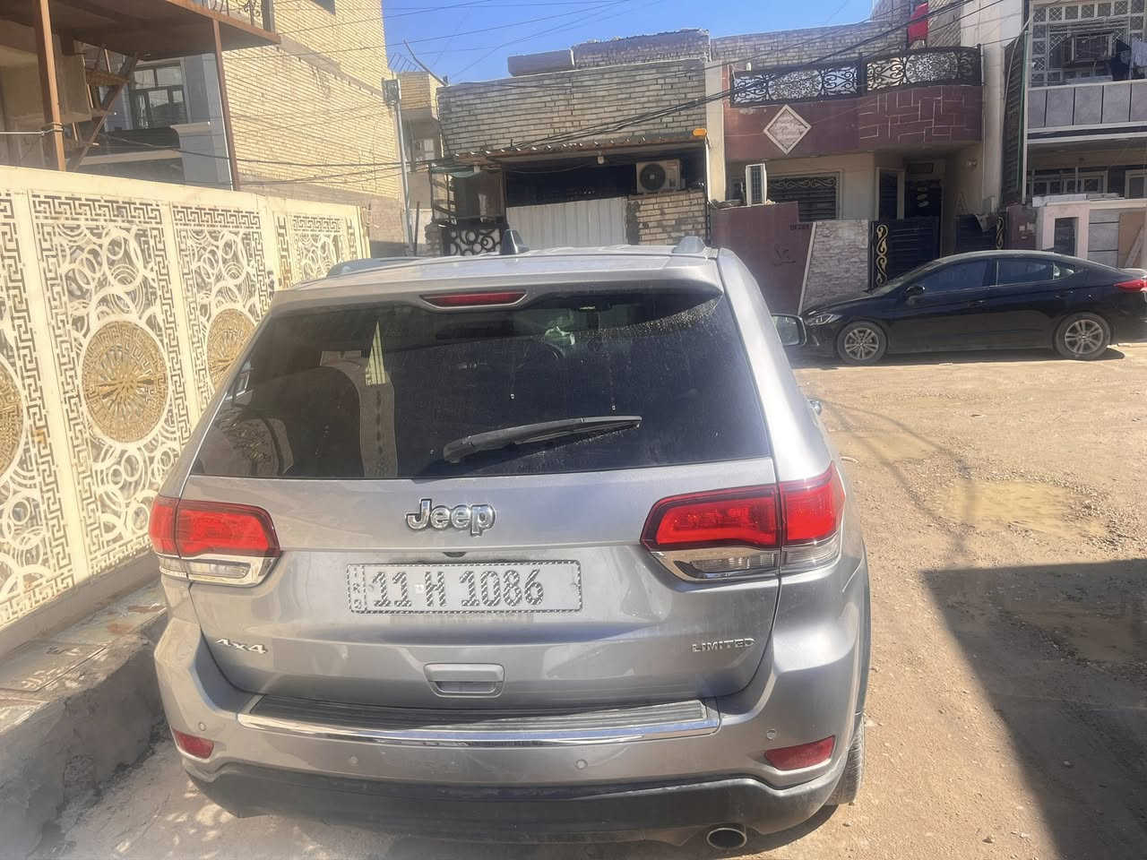 السلام وعليكم 

جيب شيروكي لمتدد موديل 2020

هاي صور السيارة والسونار موجود 
 مكان السيارة بغداد /الدورة 
السعر 190

للاستفسار اكثر ***********
