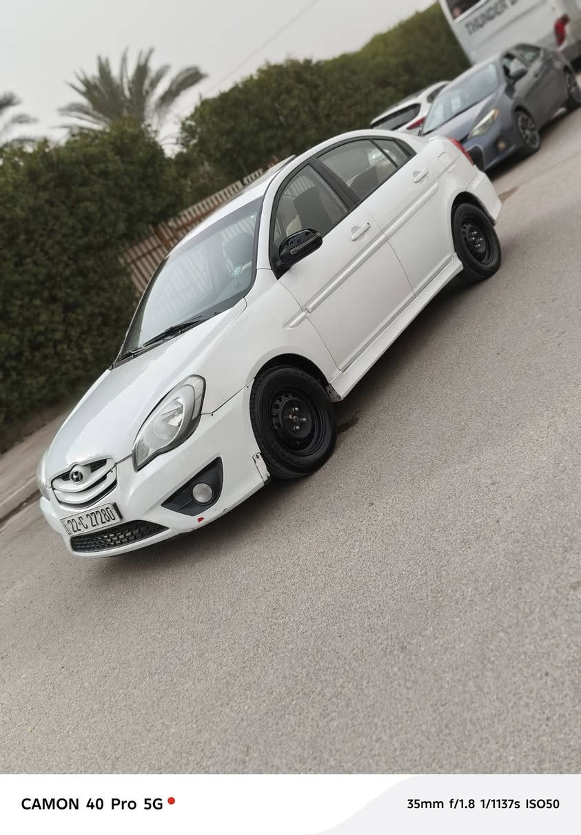 السلام عليكم
‏اكسنت 2011 خليجي فول رقم اربيل سنويه ل2030 هزه وفحص كله جديد تحويل او وكاله باسم صديقي بيها صبغ 3 قطع ونص وتبديل جاملغ نفس لون بدون شاصي فقط الحافه مال لغد واضحه بالصور اثر حادث خفيف مكينه 1600 دوش بدون تنقيص بدون بخار صدر امامي خلفي جديد نقص تبريد فجاه وكف ابيع عاطل هاي كل تفاصيل سياره وبيها بارد بدايه قماره واضح بالسونار كلشي طاير بنيد عله قماره.. . 
‏السعر/79$ ومجال بسيط جداً بيع او مراوس. . 
‏العنوان/بغداد-الاعلام قرب تقاطع درويش
‏*********** واتساب
