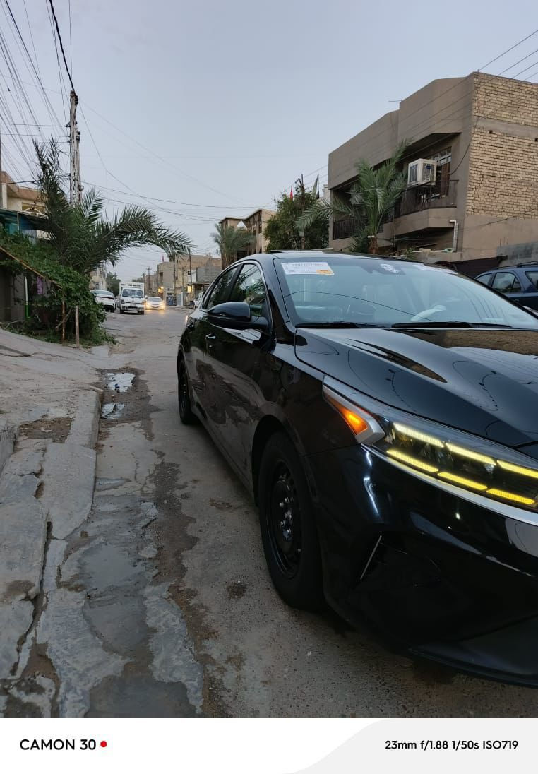 السلام عليكم…..فورتي 2023 جي تي لاين. سياره فول مواصفات للاخير عده بصمه وكشنات جلد  سياره جديده بمعنى الكلمه تخم تاير جديد دوشمه حديده تخم سفارات سياره فول حادثها بجم) بيها تبديل قطعتين فقط السعر 155 وبيها مجال العنوان بغداد البياعع درويش ‭0788 435 0354‬)
