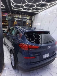 للبيع توسان كله علئ وضع الشركة ماادير الا بانزين محسن  ودهن درجه اولئ ...