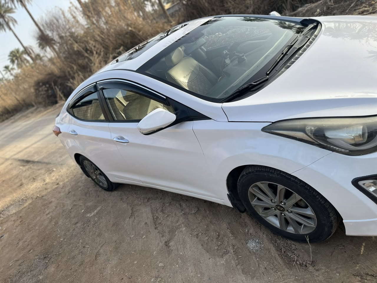 السلام عليكم النترا خليجي 2015 للبيع فول موصفات رقم بابل مشروع وطني مكينه 1800 مكان السياره بابل  ابي غرق السعر 120 مجال

***********
